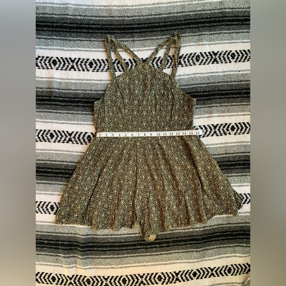 Écote Patterned Romper Size 10 - Picture 3 of 4